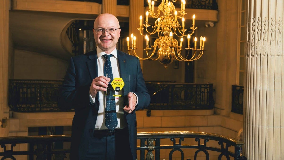 MG wins Best Manufacturer